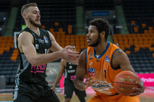 冲击更高名 冲击更高名