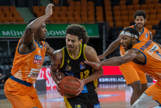 范弗利特 范弗利特